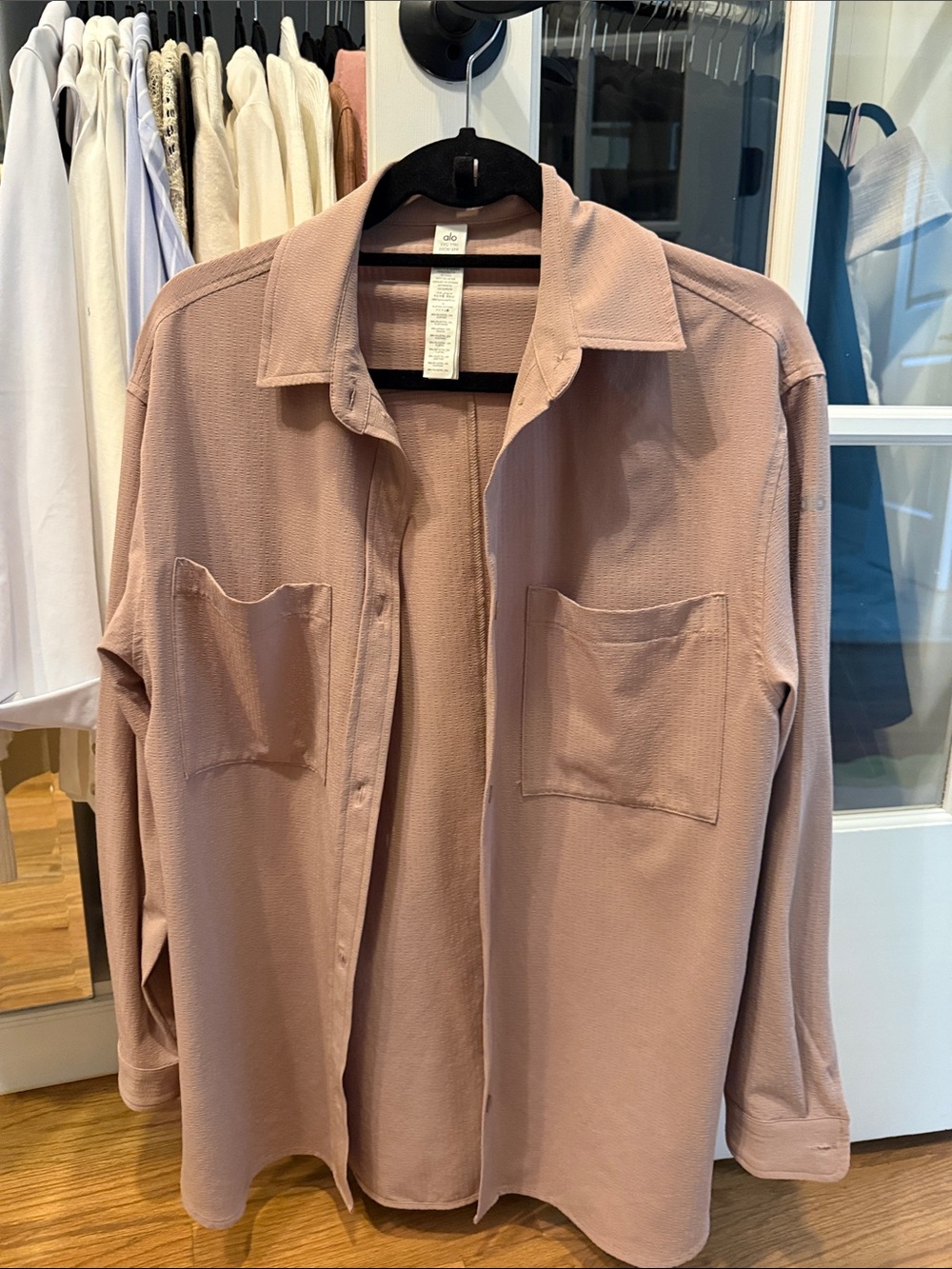 ALO Yoga Dusty Rose Button-Down Shirt Jacket